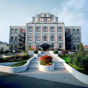 4* Hotel Starhotels Business Palace